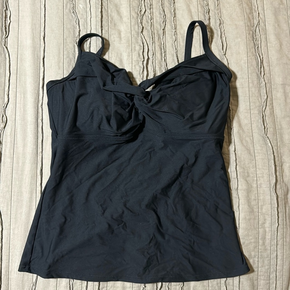 Athleta black tankini swim top size 36 D/DD
